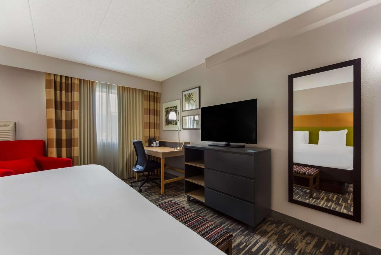 Wingate By Wyndham Lincoln Airport East Otel Dış mekan fotoğraf