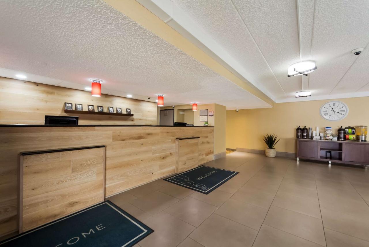 Wingate By Wyndham Lincoln Airport East Otel Dış mekan fotoğraf